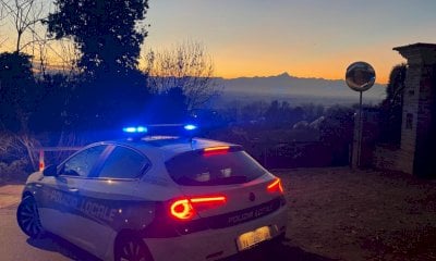 Aggredì i gestori del bar della stazione di Bra, la Questura dispone il 