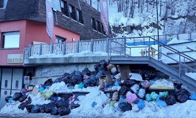 Cumuli di rifiuti abbandonati ad Artesina: 