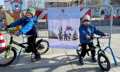 Oltre duecento bimbi in piazza per la “Befana del Vigile”