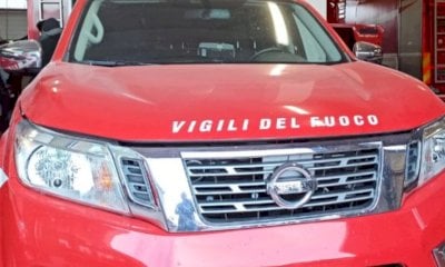 Auto fuori strada a Centallo, una donna incastrata nell'abitacolo