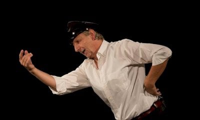 Beppe Rosso arriva in scena a Bene Vagienna con “Dei liquori fatti in casa”