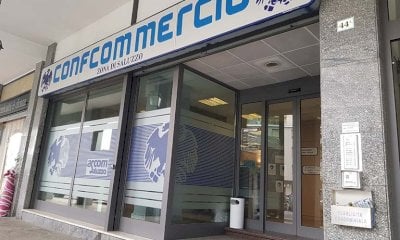 Saluzzo, Confcommercio e Fitwalking del Cuore sostengono i negozi di vicinato