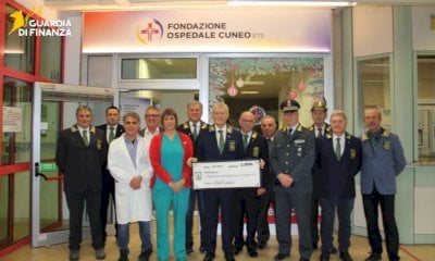 Dell'Associazione Finanzieri in congedo una donazione per la Terapia Intensiva Neonatale di Cuneo