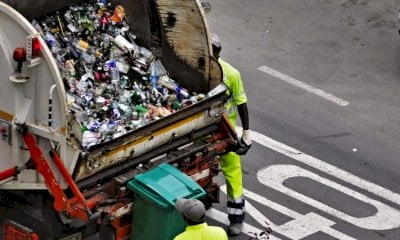 Raccolta rifiuti, futuro incerto a Mondovì: interrogazione del Centrosinistra