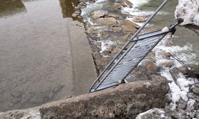 Ceva, crolla il marciapiede sul Lungocevetta: chiusa l'area interessata dal distacco