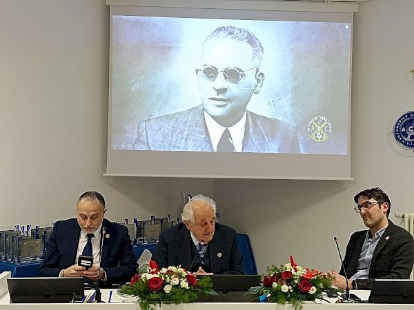 L'inaugurazione della sala conferenze dell'Aci Cuneo