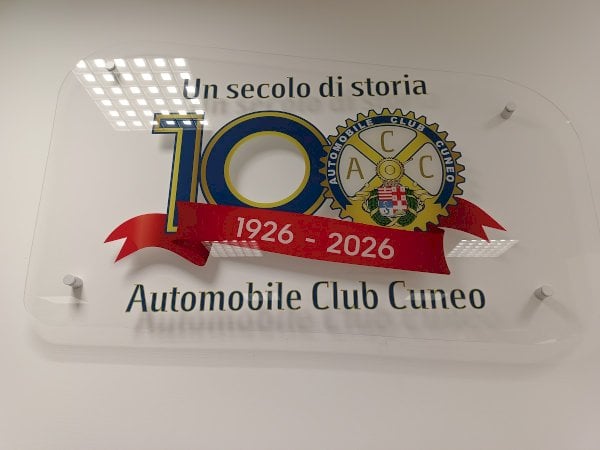 L'inaugurazione della sala conferenze dell'Aci Cuneo