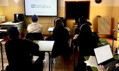 Saluzzo, l’Istituto Denina Pellico Rivoira incontra due volontari di Banca Etica