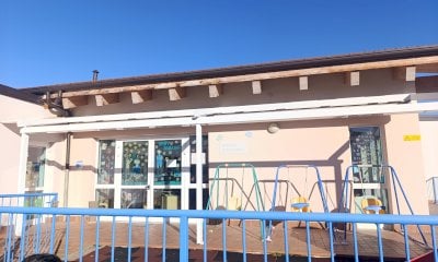 La cooperativa fallisce, il baby parking chiude senza preavviso: la protesta delle famiglie a Vignolo