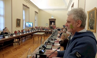 Tutto fermo in piazza Europa, le opposizioni ringraziano gli attivisti: &ldquo;Senza di voi non saremmo qui&rdquo;