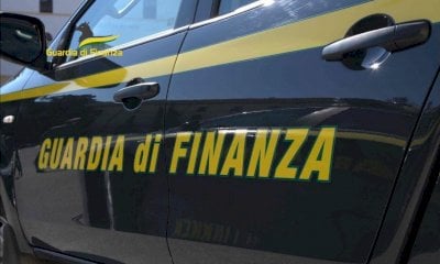 Vittime adescate sui social e truffate: il gruppo criminale smantellato dalla Guardia di Finanza di Cuneo