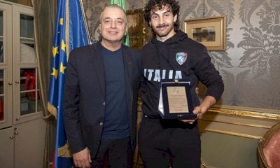 Francesco Fina, neocampione del mondo di Kick Jitsu di Boves, ricevuto in Regione