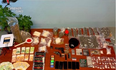 Blitz antidroga nel Monregalese: dieci gli arresti e sequestrati 100 mila euro in contanti