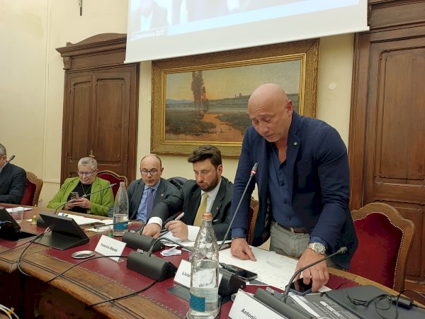 Il consiglio comunale sul nuovo ospedale