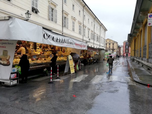 Il mercato di piazza Seminario