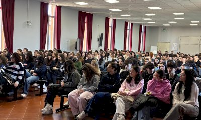 Referendum, Ezio Domenico Basso incontra gli studenti al liceo di Mondovì