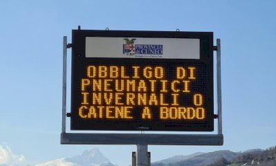 Colle dell’Agnello, completata l’installazione dei pannelli a messaggio variabile sulla provinciale 251