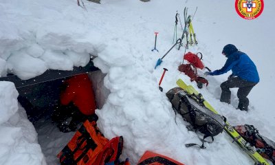 Incidente sul Monviso per uno scialpinista inglese, salvato nonostante il meteo proibitivo