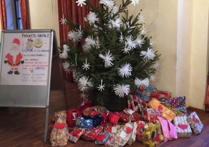 “Il mio dono per il tuo sorriso”: i bambini limonesi regalano i loro giochi alla Caritas