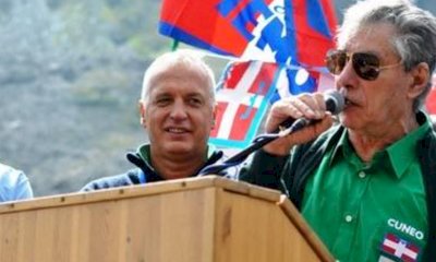 La Lega e la destra cuneesi ricordano Bossi: 