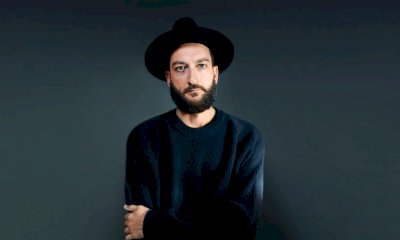 Con "Una cosa spirituale. Non fare niente e altre forme d&rsquo;arte", Vasco Brondi al Teatro Civico di Busca