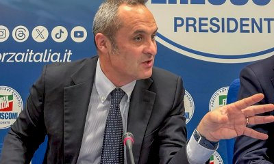 Forza Italia, Costa capogruppo alla Camera? I Berlusconi decidono con Tajani