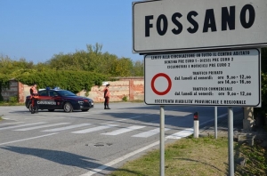 Si fingono Carabinieri e 'sequestrano' merce per 60 mila euro: arrestati