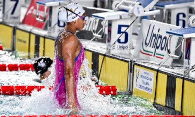 Nuoto, record personale e quinta prestazione mondiale della stagione: Sara Curtis super agli Assoluti 