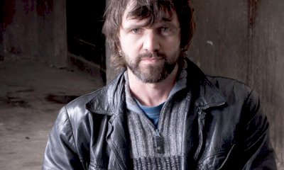 Il Nuovi Mondi Festival porta il cinema nelle scuole del Cuneese con Davide Longo