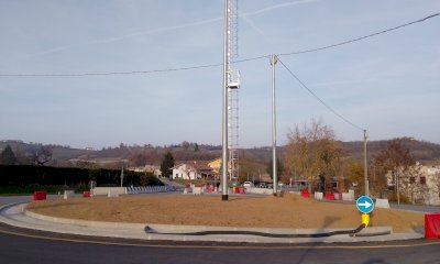 Proseguono i lavori per la sistemazione definitiva della rotatoria in località Olle