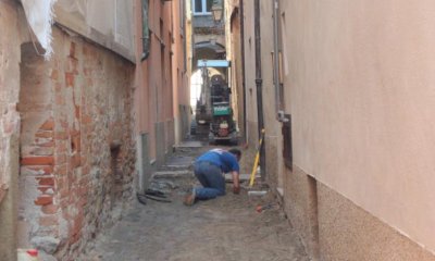 Ceva, prosegue la riqualificazione del centro storico. Al via i lavori in vicolo Bassi