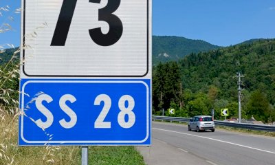 Statale 28 Ceva-Ormea, Azione denuncia: "Dopo 3 anni ancora new jersey sul cavalcavia di Bagnasco"