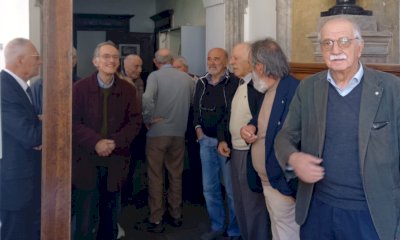 Mondov&igrave;, prima dell'"ex Baruffi" c&rsquo;era un "ex-ex Baruffi": 60 anni dopo i suoi studenti tornano a scuola
