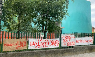 La nuova facciata lascia il liceo Artistico "al buio", scatta la protesta: "Riaprite le finestre"