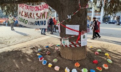 Piazza Europa ultimo atto: la mozione di censura chiude (forse) lo scontro