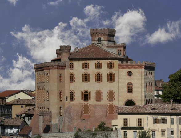 Castello di Barolo