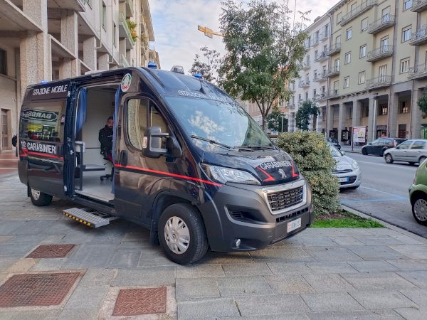 La stazione mobile dei Carabinieri