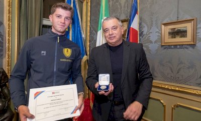 Palazzo Lascaris, incontro tra Franco Graglia e il neo campione europeo di tiro con l'arco Michea Godano