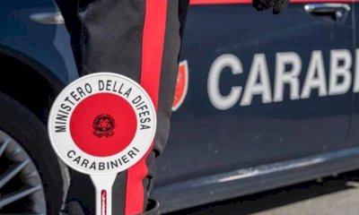 Sottoposto a obbligo di firma, non si presenta in caserma ed esibisce un certificato medico falso: arrestato