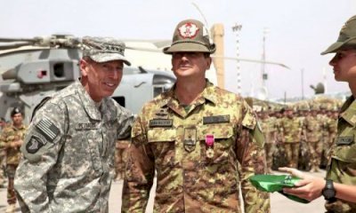 Farigliano, la storia degli Alpini in biblioteca: cimeli e ricordi d'Afghanistan del generale Bellacicco
