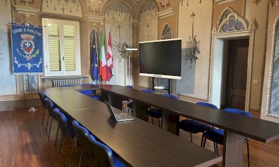 A Murazzano la didattica evolve: donate sei smart board per scuole e comunità