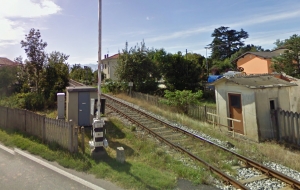 Un treno merci causa rallentamenti al traffico nel Buschese