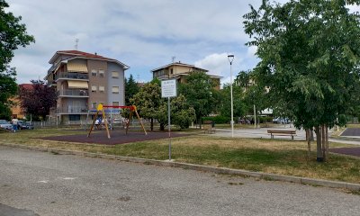 Zecche nei giardinetti della scuola di Madonna dell&rsquo;Olmo? Il Comune avvia i controlli