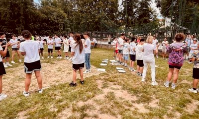 Gli studenti del "Da Vinci" di Cuneo chiudono l'anno con un flashmob collettivo