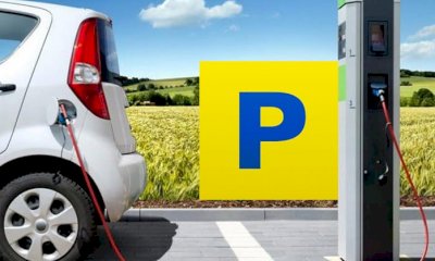 Roburent si fa pi&ugrave; green: arriva la nuova colonnina di ricarica per le auto elettriche