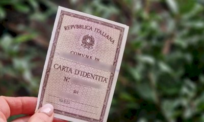 Il Governo cambia idea: le carte d'identit&agrave; cartacee resteranno valide fino alla loro scadenza