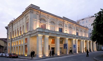 Bra, il teatro Boglione un catino bollente. Fratelli d'Italia: "Soffoca la gioia di attori e ballerini"