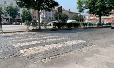 Savigliano, al via il rifacimento del porfido in piazza del Popolo
