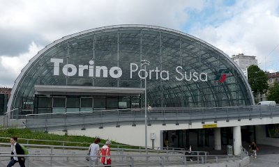 In due violentarono una 52enne cuneese a Porta Susa, arrestati