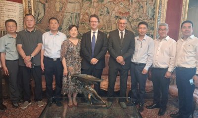 A Palazzo Lascaris l'incontro tra la delegazione cinese della provincia dello Shanxi e Luigi Icardi